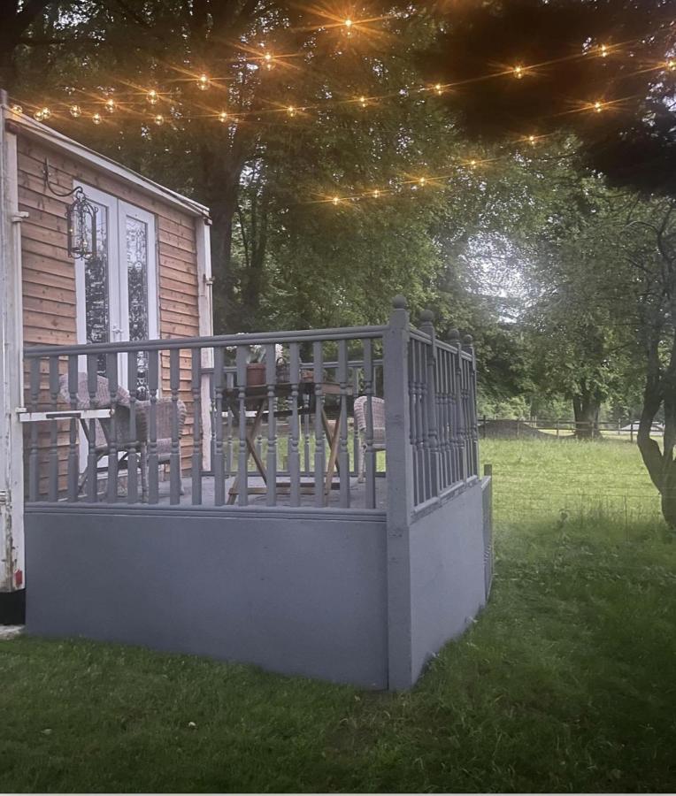 Dobbin The Horse Box In The Lake District Cockermouth Exterior photo